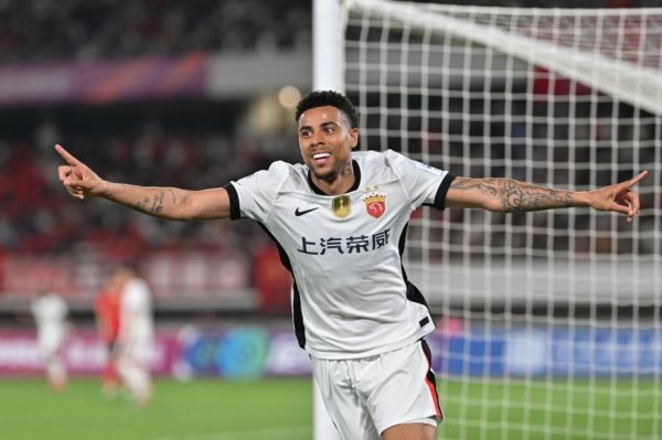 古斯塔沃双回声，上海SIPG 6-2，苏州东吴晋级中国足协杯16强