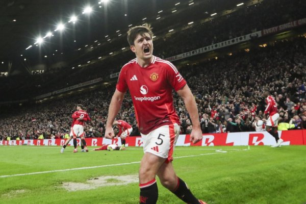 航母发威！马奎尔：季前赛愉快有成效，我们更理解阿莫林的体系了