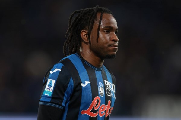 狂跌2000万！德转官方：卢克曼挂牌几乎无人问津，自取灭亡掉身价