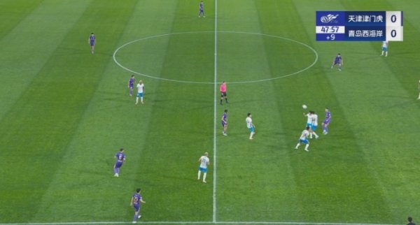 再久点能当延长赛  赛踢了...津门虎0-0西海岸上下半场共补时20分钟