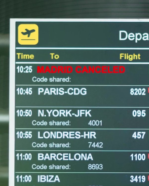 截胡马竞！吉达国民晒视频：米洛航班目的地从马德里变为吉达