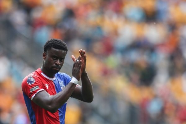 英媒：格伊并不是肯定离队，他愿留在水晶宫履行完最后一年合同