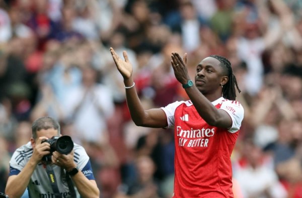 本赛季英超未破门球员射球  榜：埃泽17次居首，库尼亚15次第二