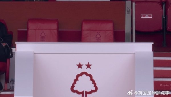 😢赛事  中的这一刻，波斯特科格鲁已经下课了……