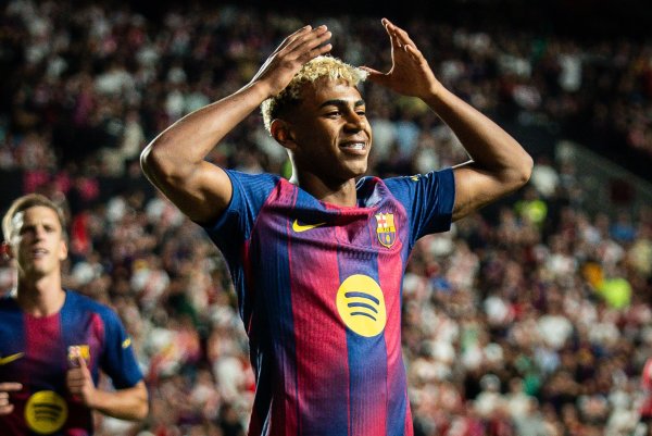 21世纪五大职业联赛  19岁前攻入17粒职业联赛  得分  ，亚马尔此数据仅次姆巴佩